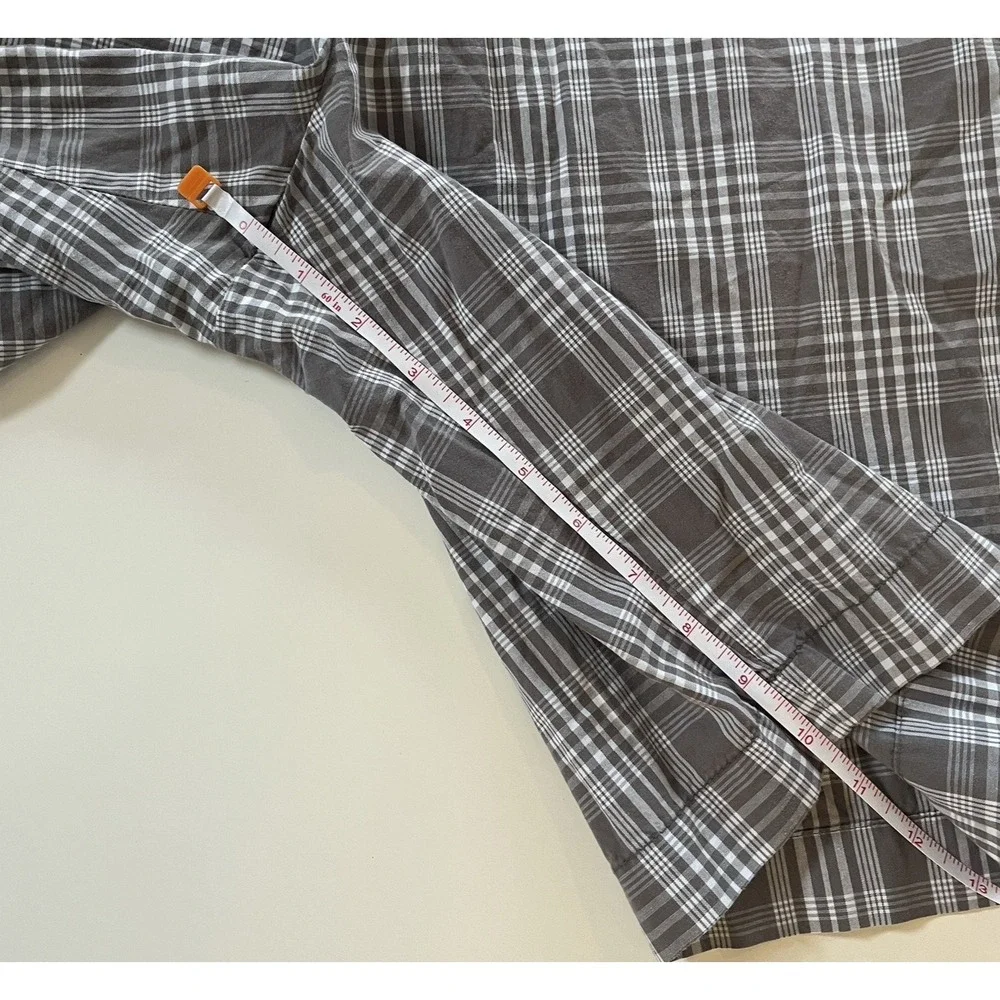 Banana Republic Men Size 36 Gray White Plaid Chino Shorts 100%Cotton Lightweight